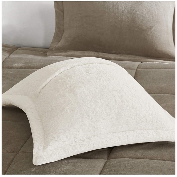 King Taupe Soft Plush Sherpa Comforter Sets - Picture 5 of 6